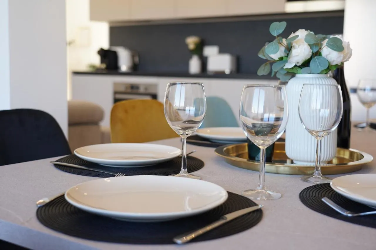 Monaco - Beautiful Apartment 6-8 People Beausoleil France